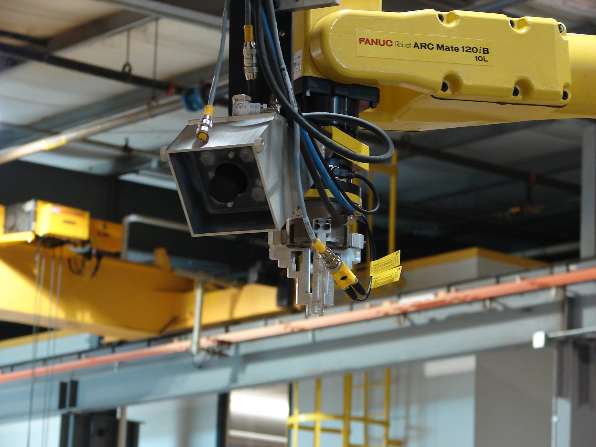 robot material handling